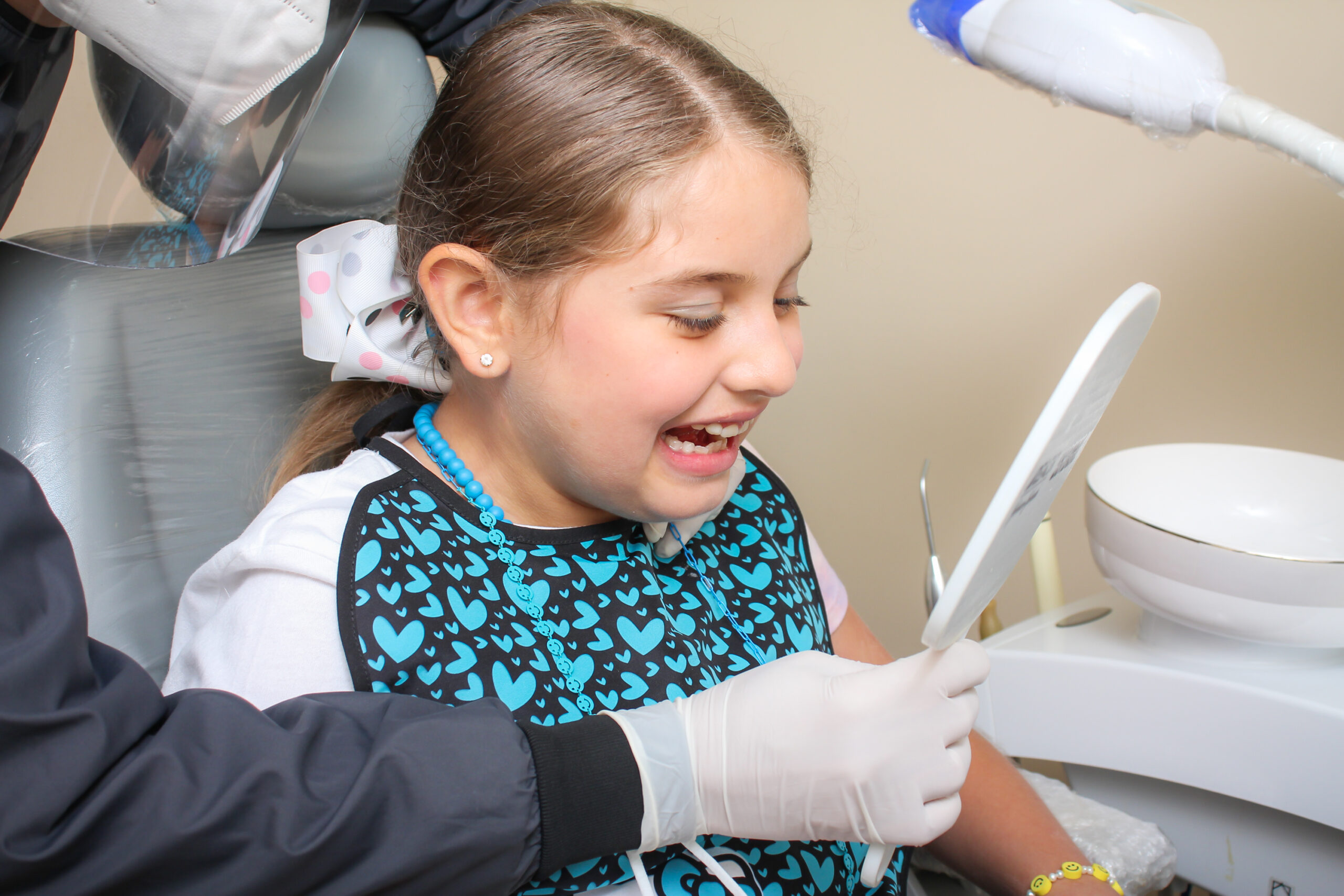 Vamos a desmitificar el Bruxismo infantil: claves para proteger la salud dental de tus hijos en tiempos de estrés