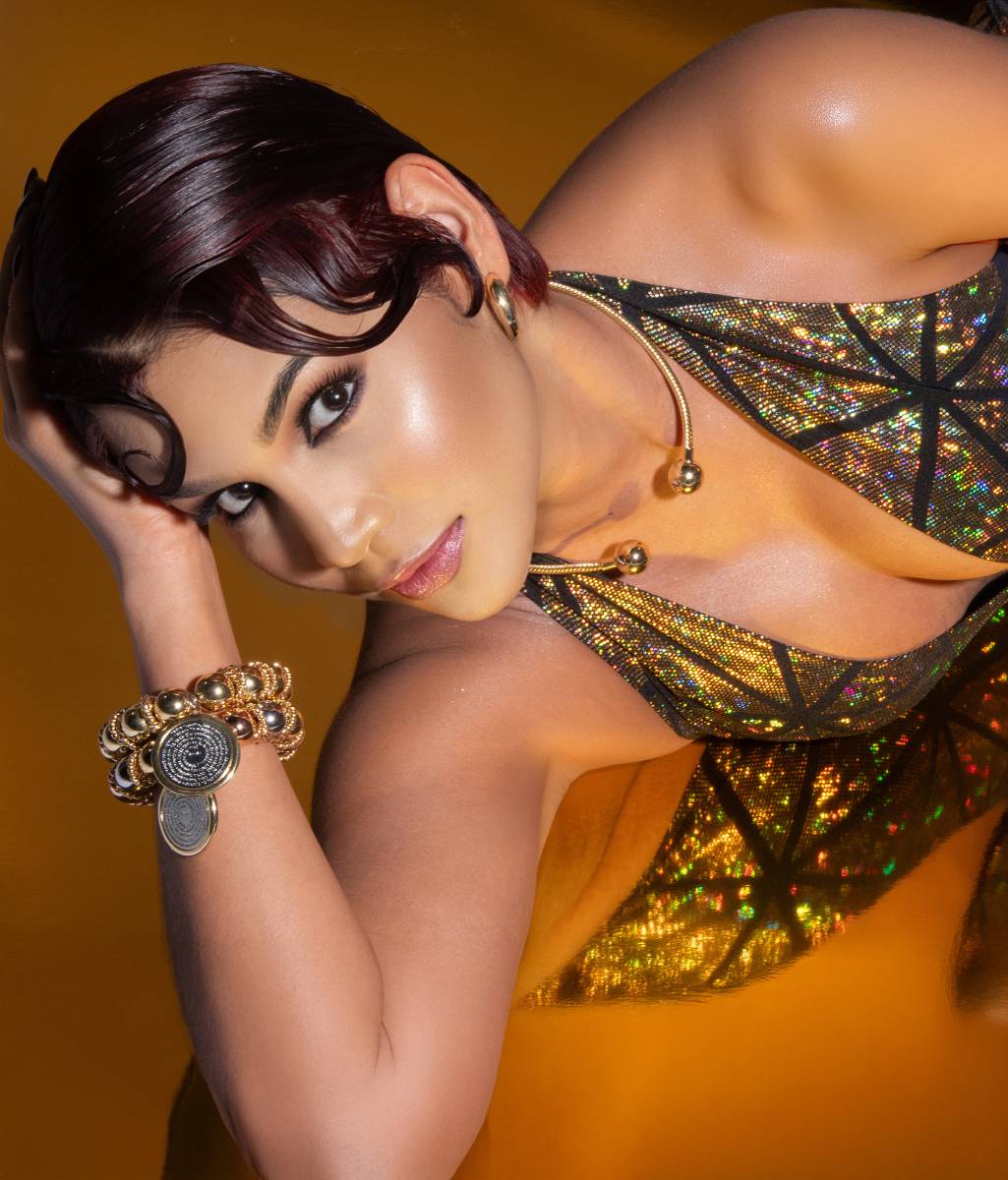 MERY…ACARÍCIAME