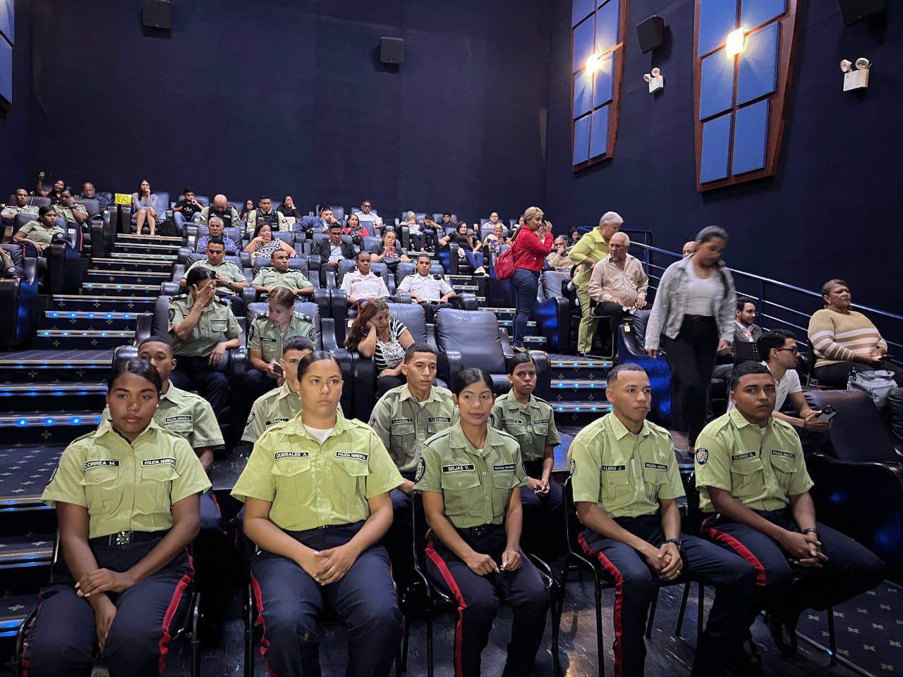 Se juramentan nuevos funcionarios  al servicio de El Hatillo