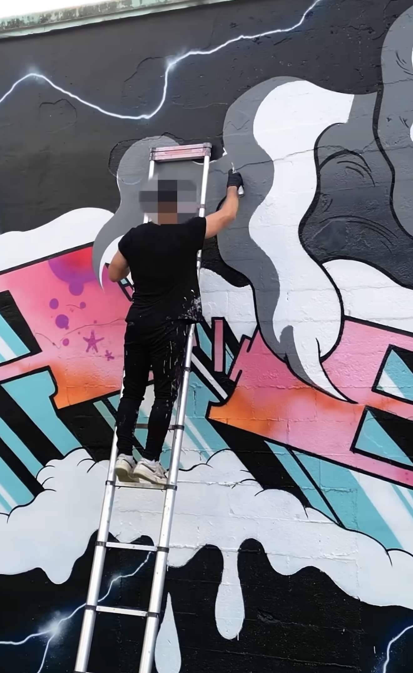 Rommel Mehrer llena de color el Wynwood Arts District