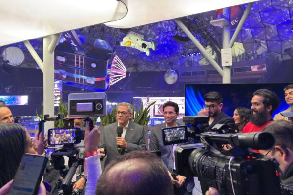 Plan ilimitado Empresarial y VoLTE son algunas de las innovaciones que Movilnet presenta en Fitelven 2025