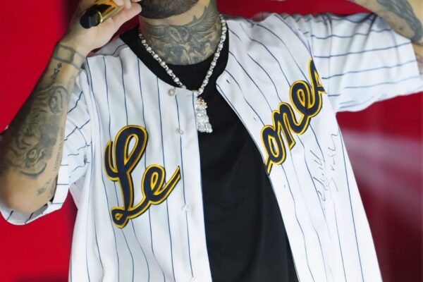 Nicky Jam hizo historia en Caracas con un show inolvidable y un sold out