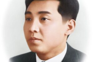 80 años de gran orientación