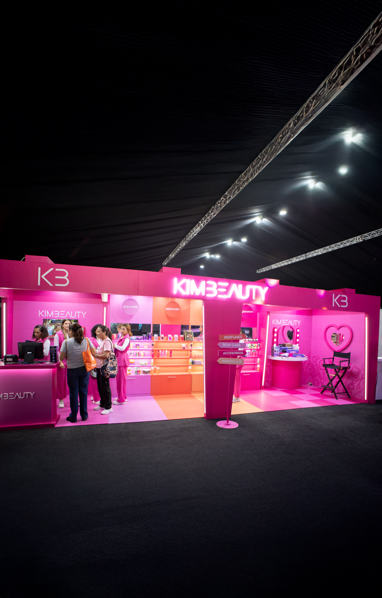 KimBeauty deslumbró en la Feria Internacional de Belleza
