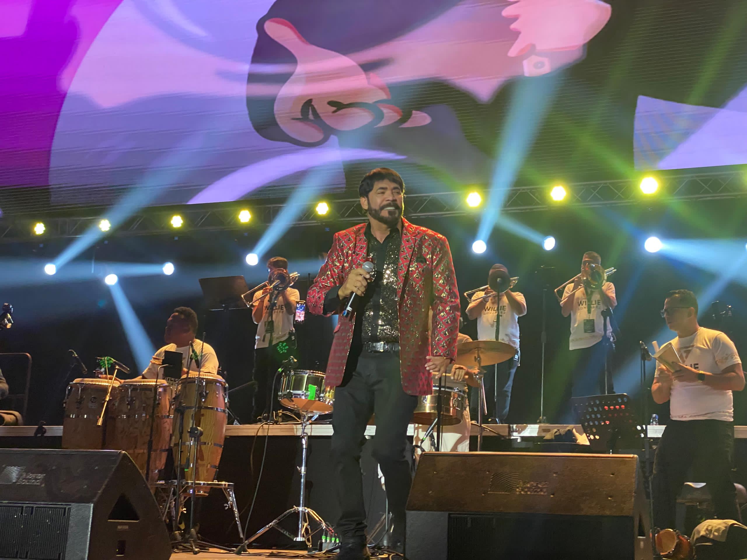 Salsa bajo la cúpula III fue un derroche de romance