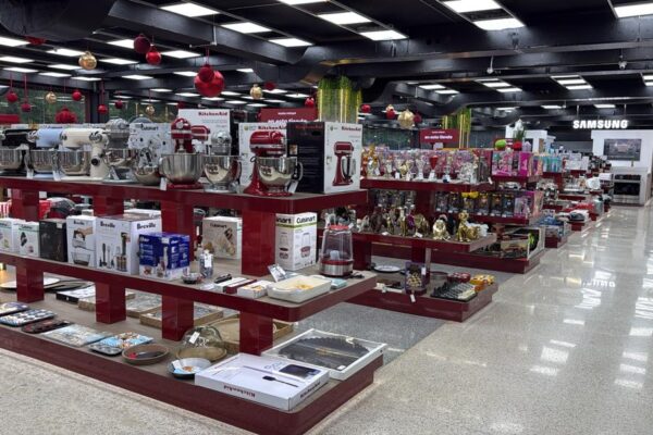 Inauguración tienda Naida Hogar R