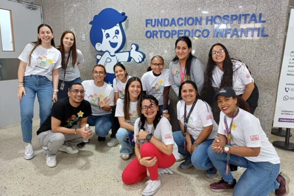 Coca-Cola FEMSA Venezuela duplicó su meta de voluntariado con el propósito de fortalecer el desarrollo comunitario