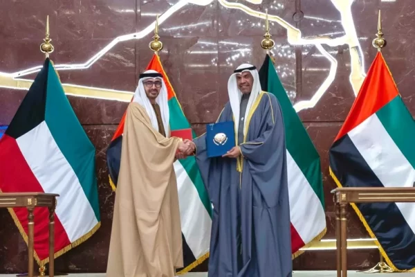 Emiratos Árabes Unidos y Kuwait: “Hermanos para siempre”