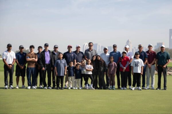 Su Alteza el Emir de Qatar participa en las actividades del Día Nacional del Deporte
