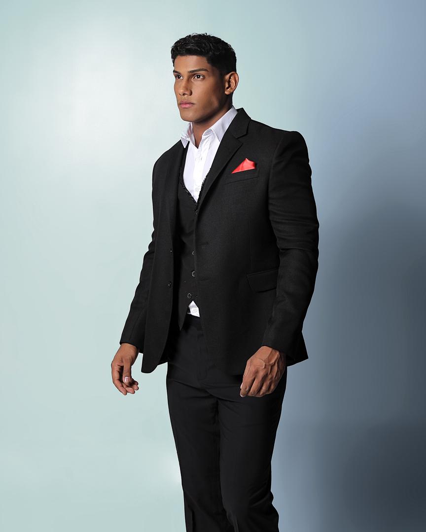 Orangel Dirinot el equilibrio entre el arte y la ingenieria que conquista Venezuela