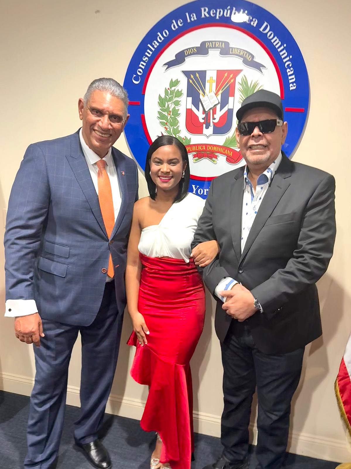 La comunicadora Yánelin Ciprián celebra el éxito de un septiembre lleno de grandes eventos