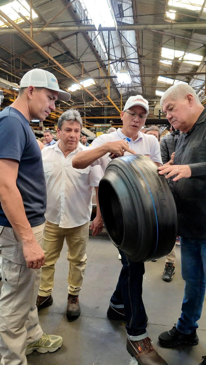 Parque Industrial Caucho presenta el neumático que da inicio a su Plan de Recuperación