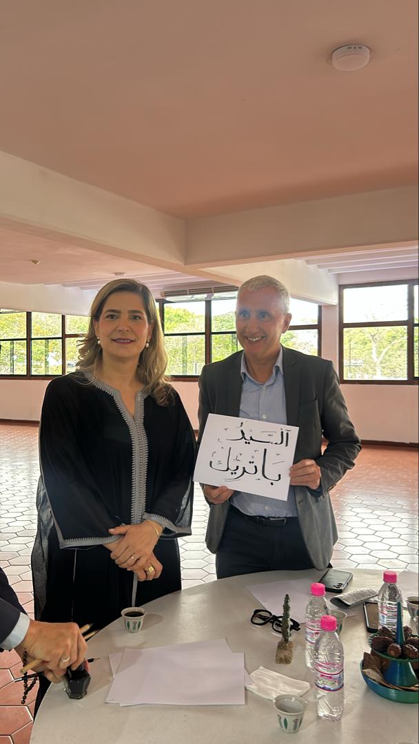 Diplomacia y arte: La Embajada del Líbano rinde homenaje a la escritura árabe en el marco de la Francofonía