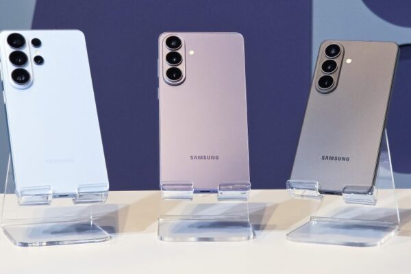Samsung incorpora soporte de AirDrop para Quick Share con la línea Galaxy S26