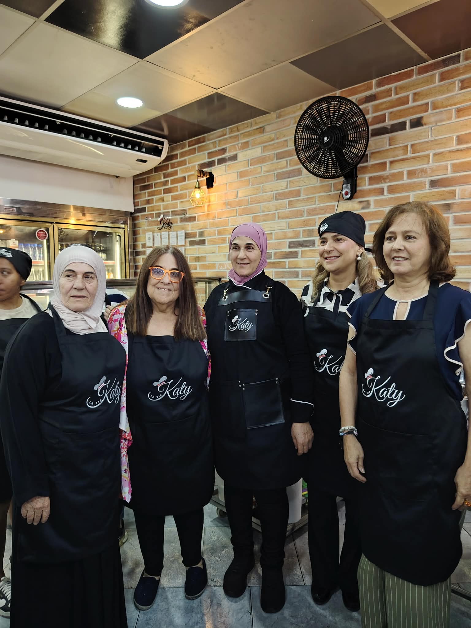 Aromas de Cedro y Tradición: Una Mañana de Gastronomía Libanesa en Caracas
