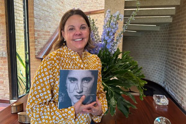 ELAISA, EL NUEVO FOTOLIBRO DE ANA MARIA FERRIS