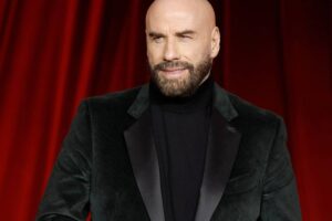 Travolta regresa a Cannes con su debut como director, inspirado en la aviación