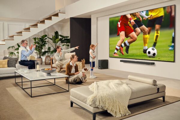 LA SEDE PERFECTA PARA VIVIR LA FIESTA DEL FÚTBOL ESTÁ EN CASA CON EL MEJOR EQUIPO LG