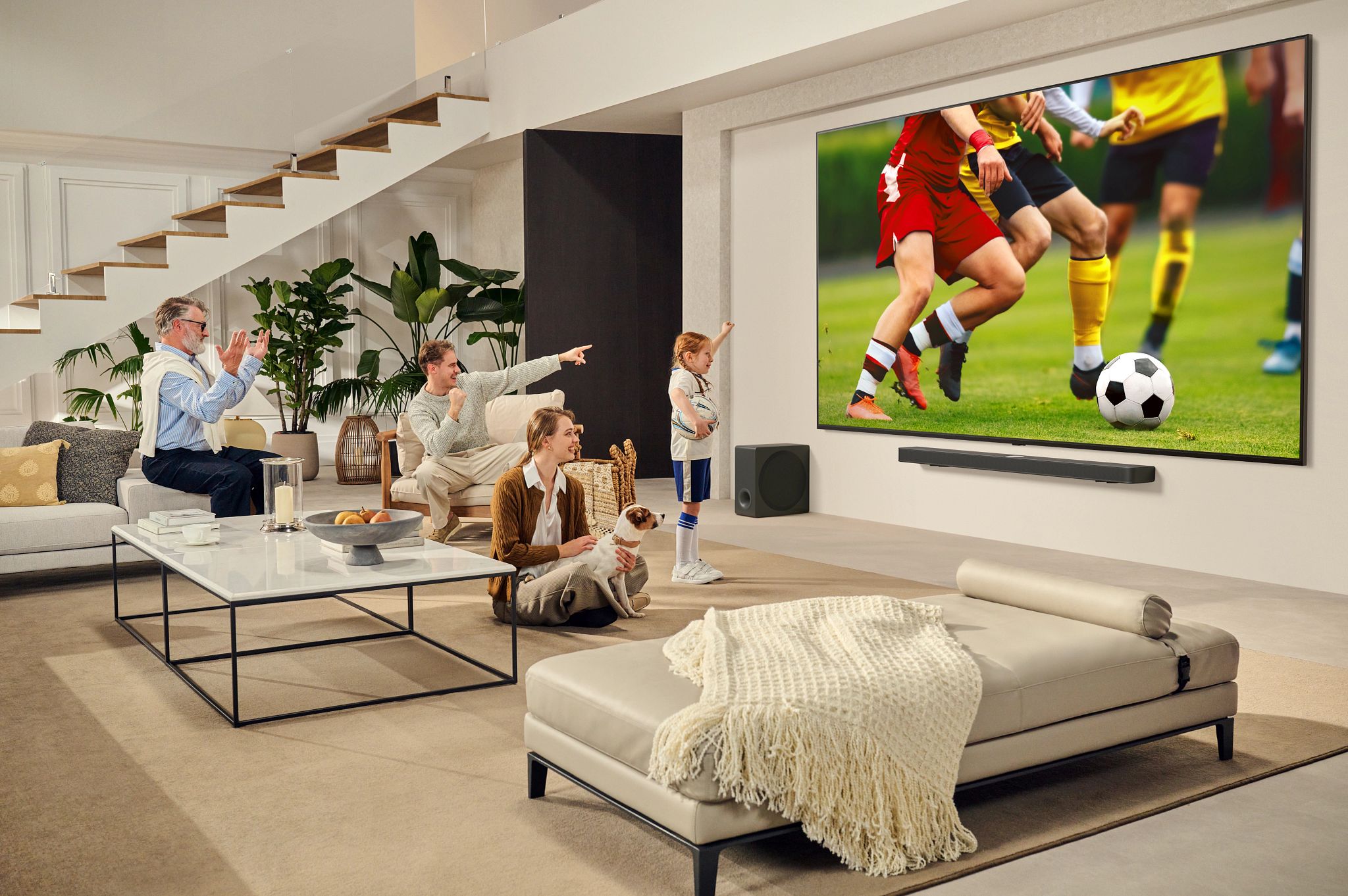 LA SEDE PERFECTA PARA VIVIR LA FIESTA DEL FÚTBOL ESTÁ EN CASA CON EL MEJOR EQUIPO LG