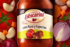 FrescariniTM relanza salsa de pavo y especias, el sabor que no pesa