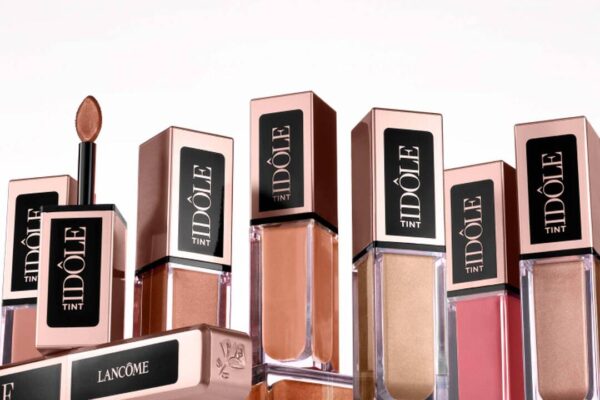 Lancôme presenta Idôle Tints, el producto multifuncional que simplifica tu rutina