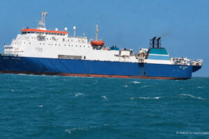 El Wave Sentinel inicia las labores de reparación del cable submarino de Cirion en Venezuela