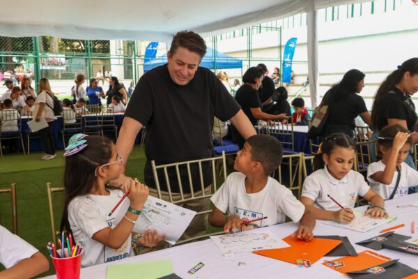 PAWER X LA ALCALDIA DE CHACAO: De los niños de Chacao para los niños de La Guaira