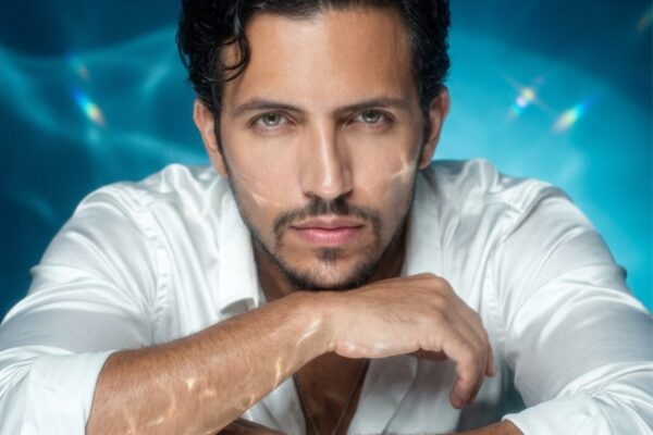 Alex Prim: El multifacético artista venezolano lanza «Un Día», una innovadora propuesta de pop latino con fusión de K-Pop