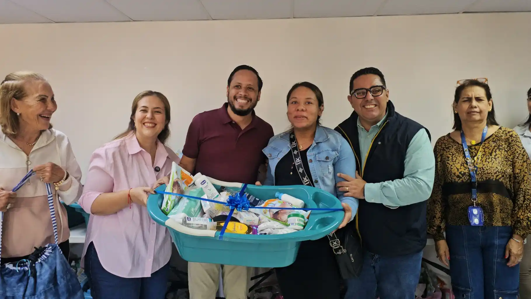 Alcaldía de El Hatillo atendió a 790 familias vulnerables  con programas sociales