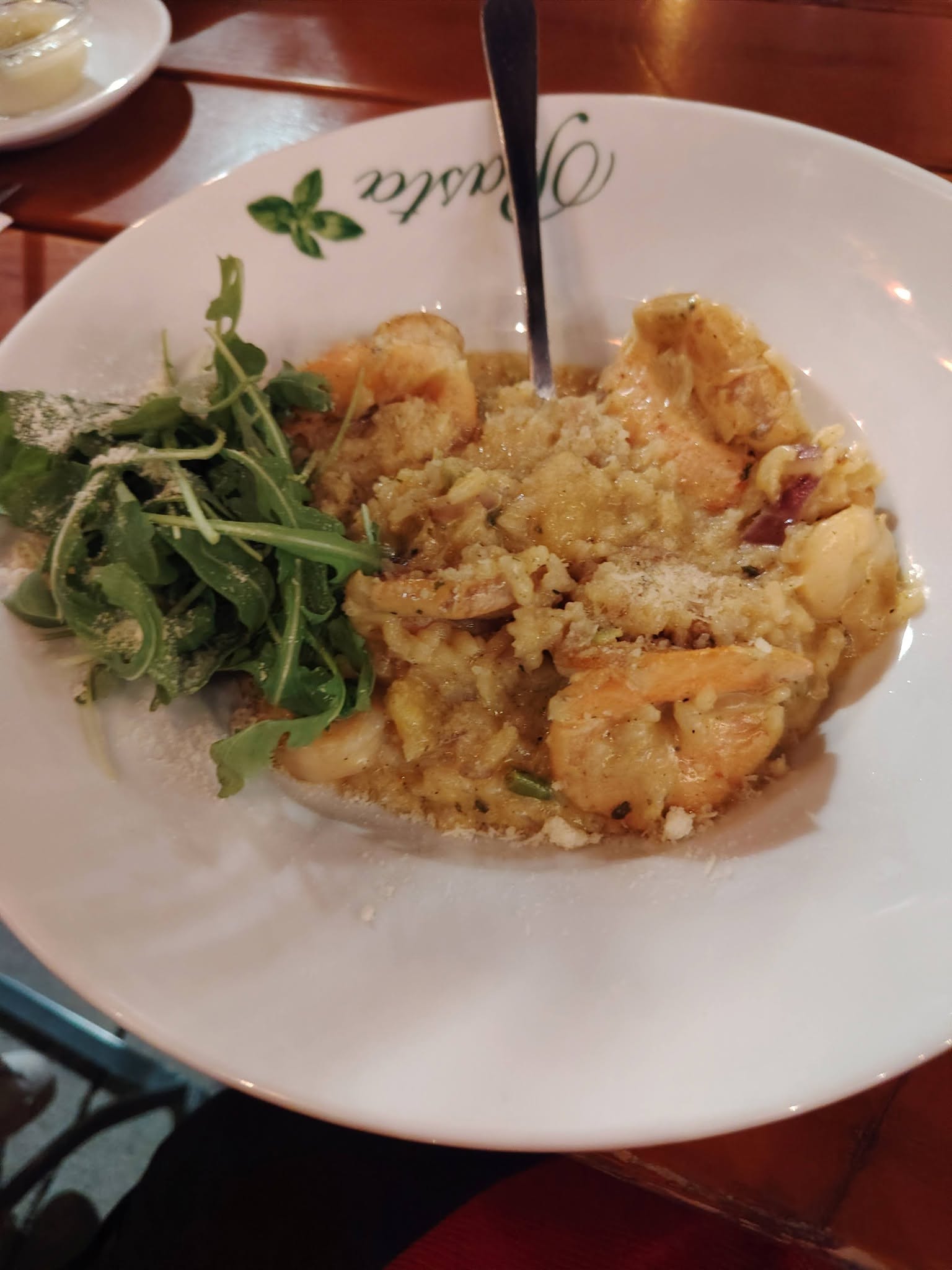 Milano Ristorante holzofen: Maestría en horno de leña y excelencia en cada preparación en la bella Viena