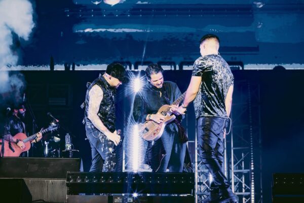 CHYNO Y NACHO LOGRAN SU SEGUNDO SOLD OUT CON “RADIO VENEZUELA WORLD TOUR” EN PERÚ