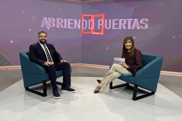 ABRIENDO PUERTAS RECIBIÓ A LOS DIPUTADOS MARCO AURELIO QUIÑONES Y NICOLÁS MADURO GUERRA