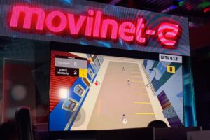 Movilnet-e celebra 5 años subiendo de nivel a la movida geek