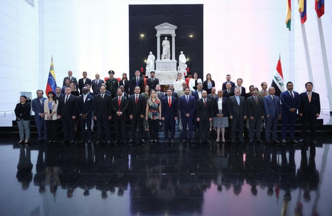 Venezuela e Iraq rinden tributo al Libertador Simón Bolívar en el 94.° aniversario de la Independencia iraquí